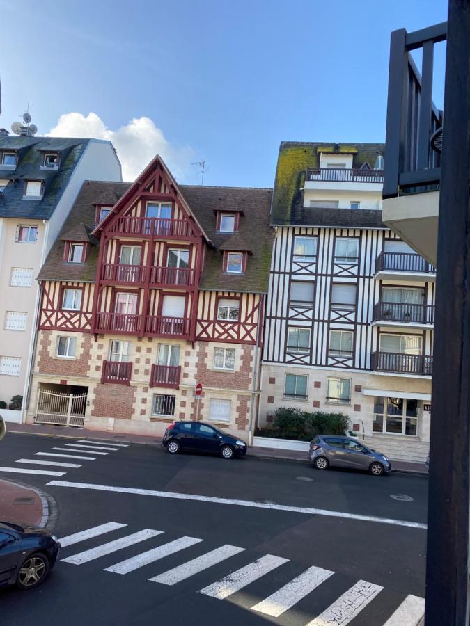 Cosy Deluxe - Deauville Centre Esterno foto